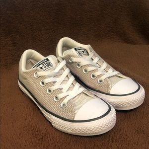 Kids Converse size 11